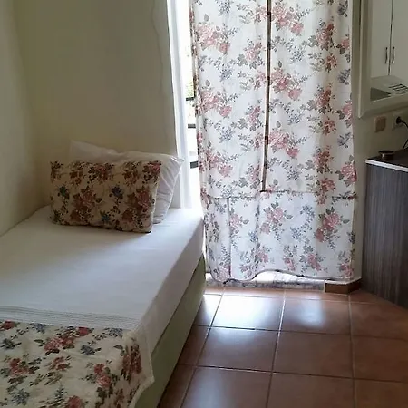 Hotel Spring 4*