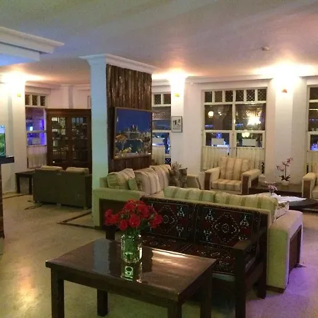 Hotel Spring 4*